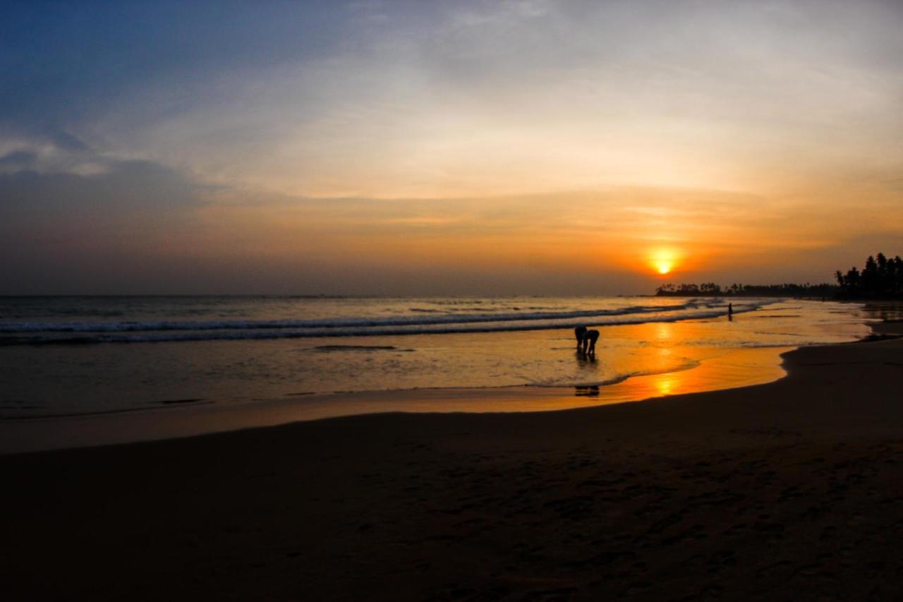 Dickwella Beach Exterior foto
